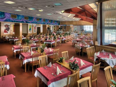 Hotel Ajda 4*